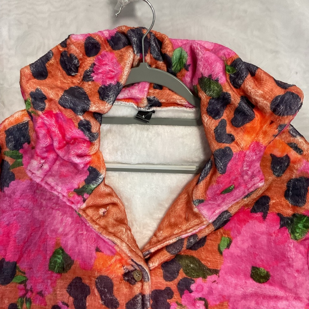 NWOT Autumn Fall Bright Pink Coat Rainbow Abstract Hood Long Sleeves Midi Length - Picture 5 of 11